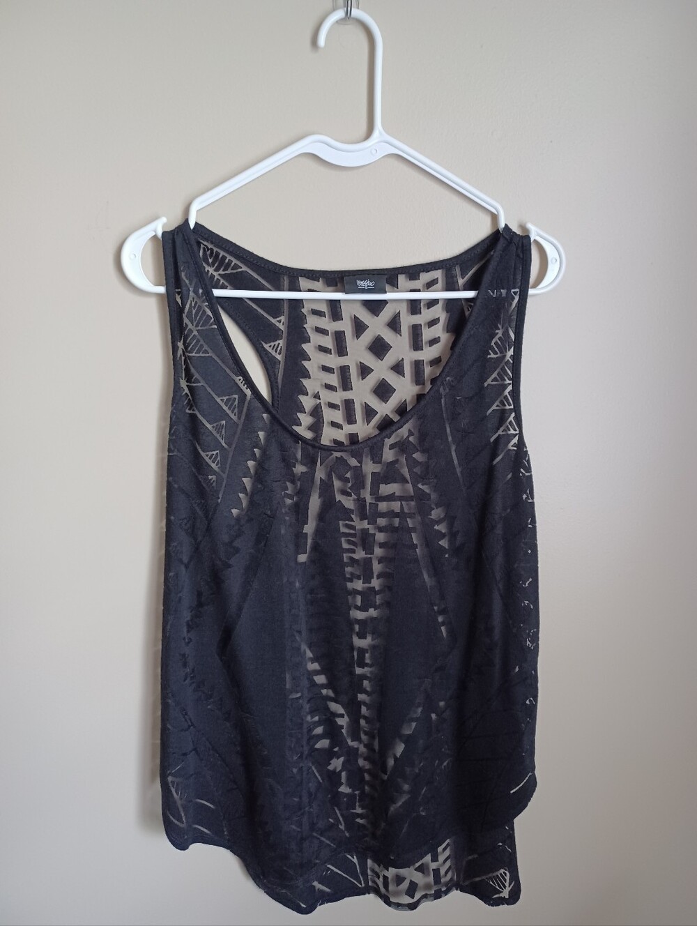 Women's Size L Black Design Lightweight Rayon Polyester Spandex Tank Top Shirt